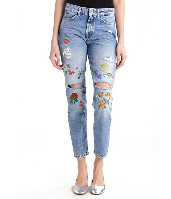 - Jean Déchiré avec Broderies Fantaisies - Mode Femme 2017 - Coupe Boyfriend - DAZZLE