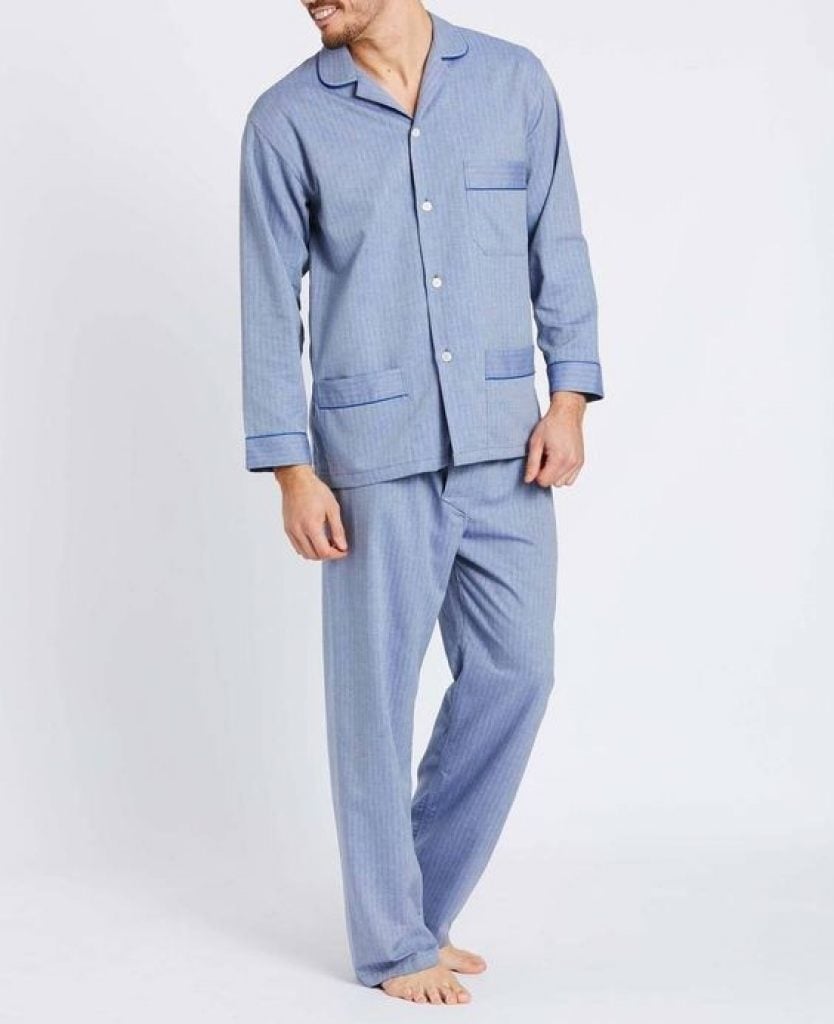 Un pyjama classique à l'ancienne