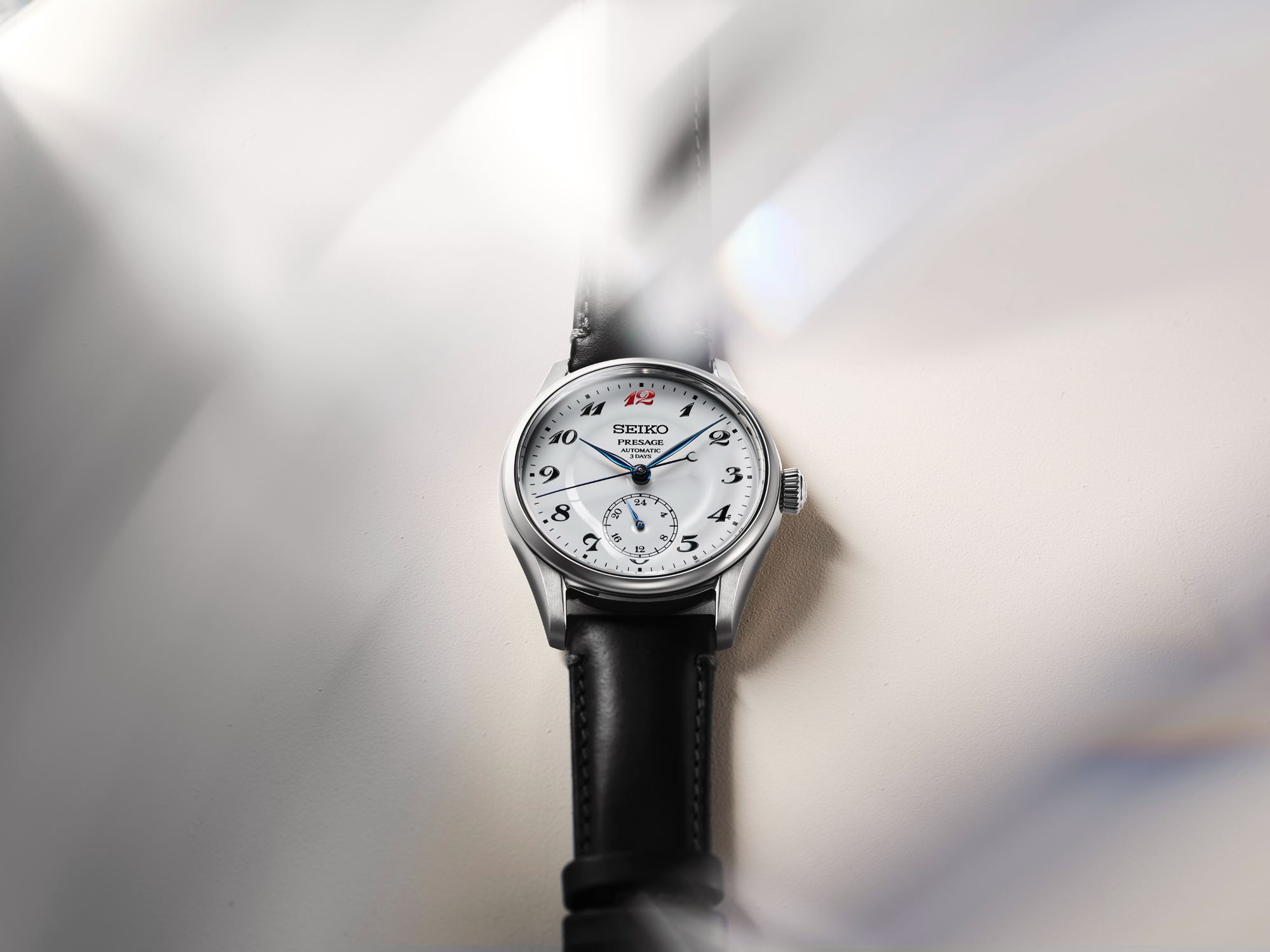 Comment l'émail et la laque Urushi subliment le cadran des nouvelles Seiko Presage - - comment lemail et la laque urushi subliment le cadran des nouvelles seiko presage featured 1788849732