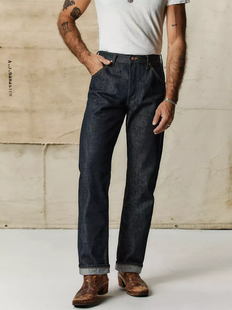 Ce jean Wrangler à 295 dollars a été coupé dans une toile américaine qui n’existe plus - - 112398102 ALT1