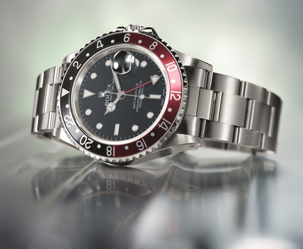 Derrière l'aiguille supplémentaire des montres GMT se cache une subtilité horlogère : le véritable enjeu des calibres caller et flyer - - 16 1982 premiere gmt master ii 16760 003