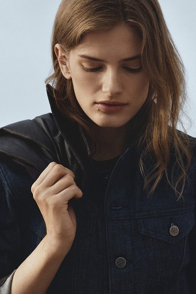 Deux icônes de la mode préparent une collaboration qui pourrait bien marquer l’hiver 2026 - - BARBOUR X APC AW26 Barbour A.P.C. Spey Wax Jacket LWX1598NY91 Dion Denim Jacket LCA0435IN71