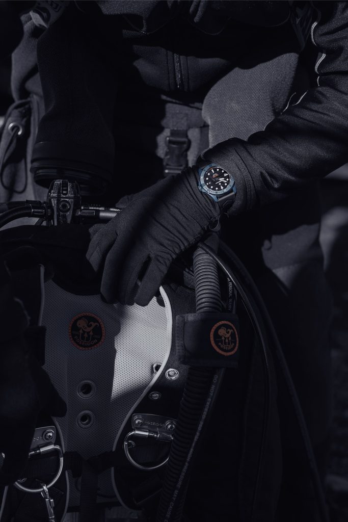 Face aux environnements les plus hostiles, la Bremont Supermarine se dote d'une armure inédite en céramique bleue - - Bremont Ceramic 10