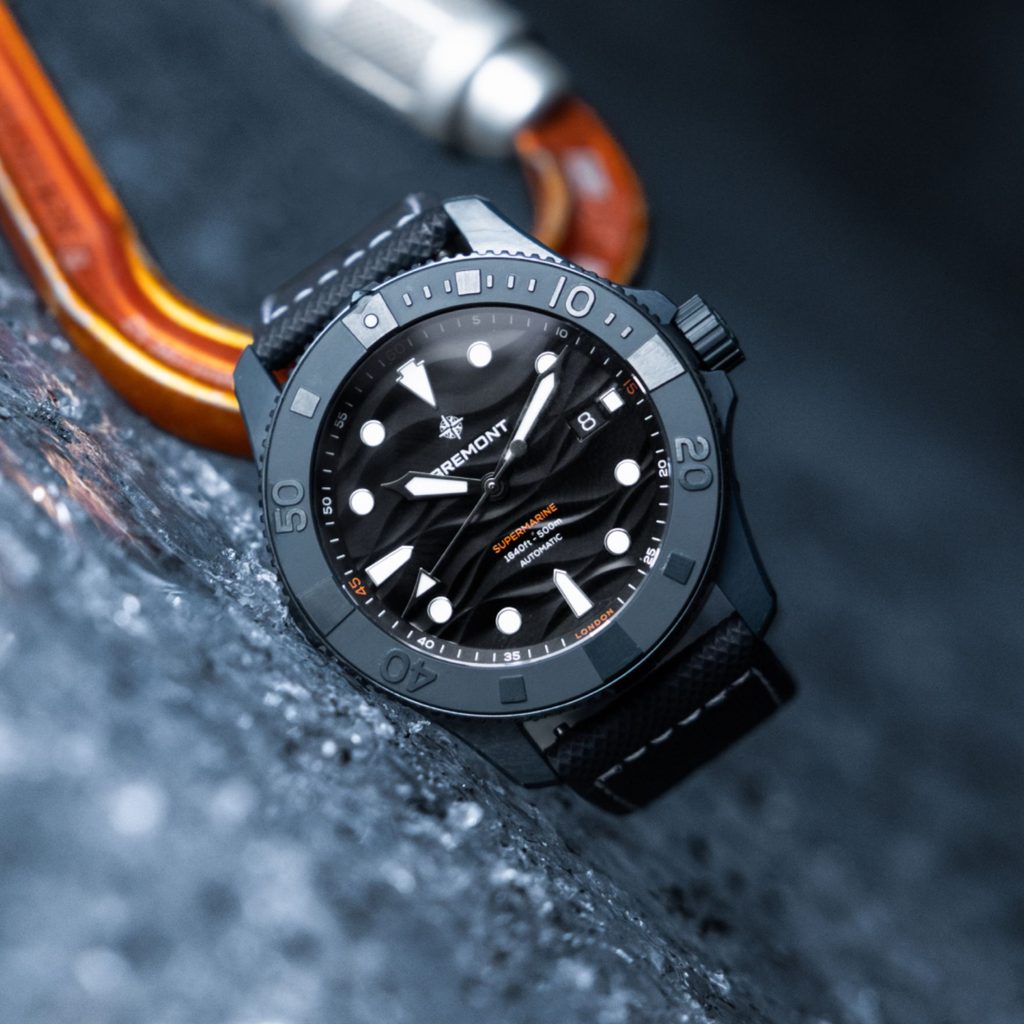 Face aux environnements les plus hostiles, la Bremont Supermarine se dote d'une armure inédite en céramique bleue - - Bremont Ceramic 6 1x1