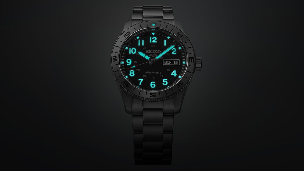 Matières dangereuses et technologie de pointe : la véritable histoire des montres qui s'éclairent dans la nuit - - HDB006K1 03 16x9