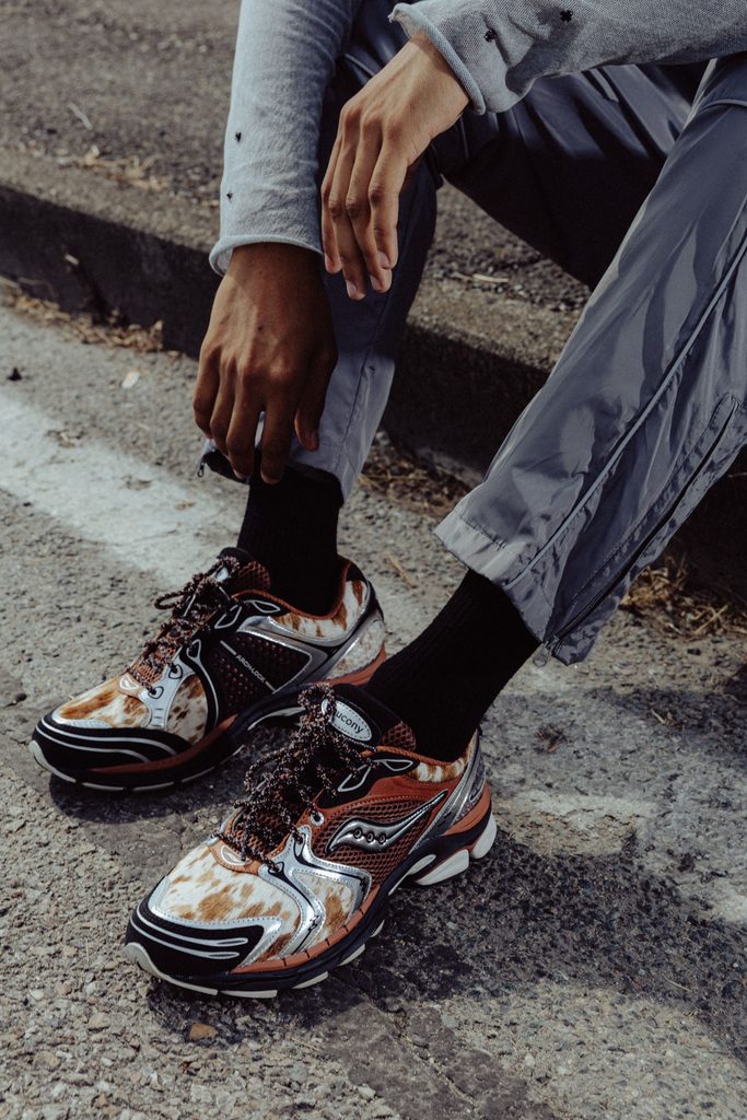 Ces sneakers inspirées par l'univers Western sont les pépites que les connaisseurs vont s'arracher cet automne - - Space Cowboy Capsule 0010