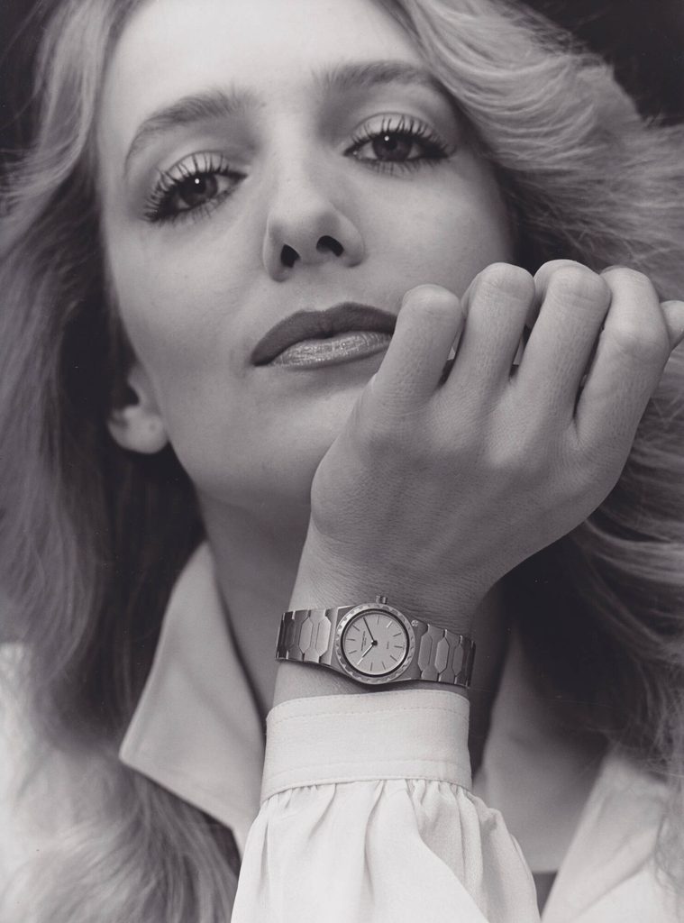 Les trois chiffres de la mythique Vacheron Constantin 222 n'ont pas été choisis au hasard : l'histoire méconnue d'une icône des années 1970 - - VAC Heritage Advert 1977 222dame V799544