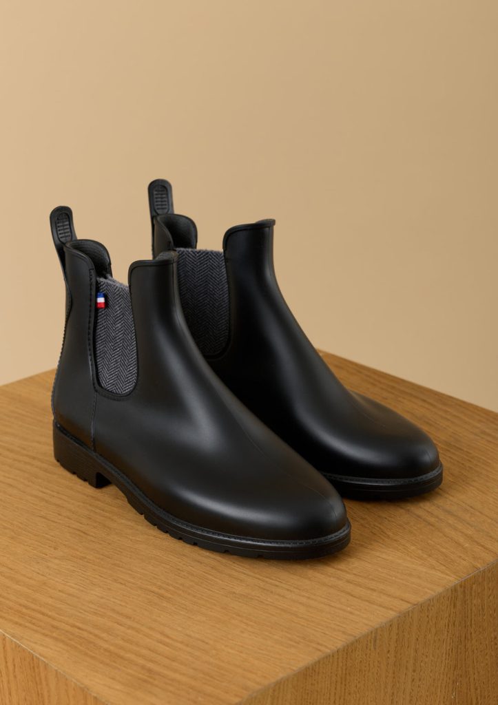 Fini le look du montagnard égaré en ville : ces 5 paires insoupçonnées sont le secret absolu d'une tenue d'automne réussie - - boots montpluie noir chevrons MONTLIMART