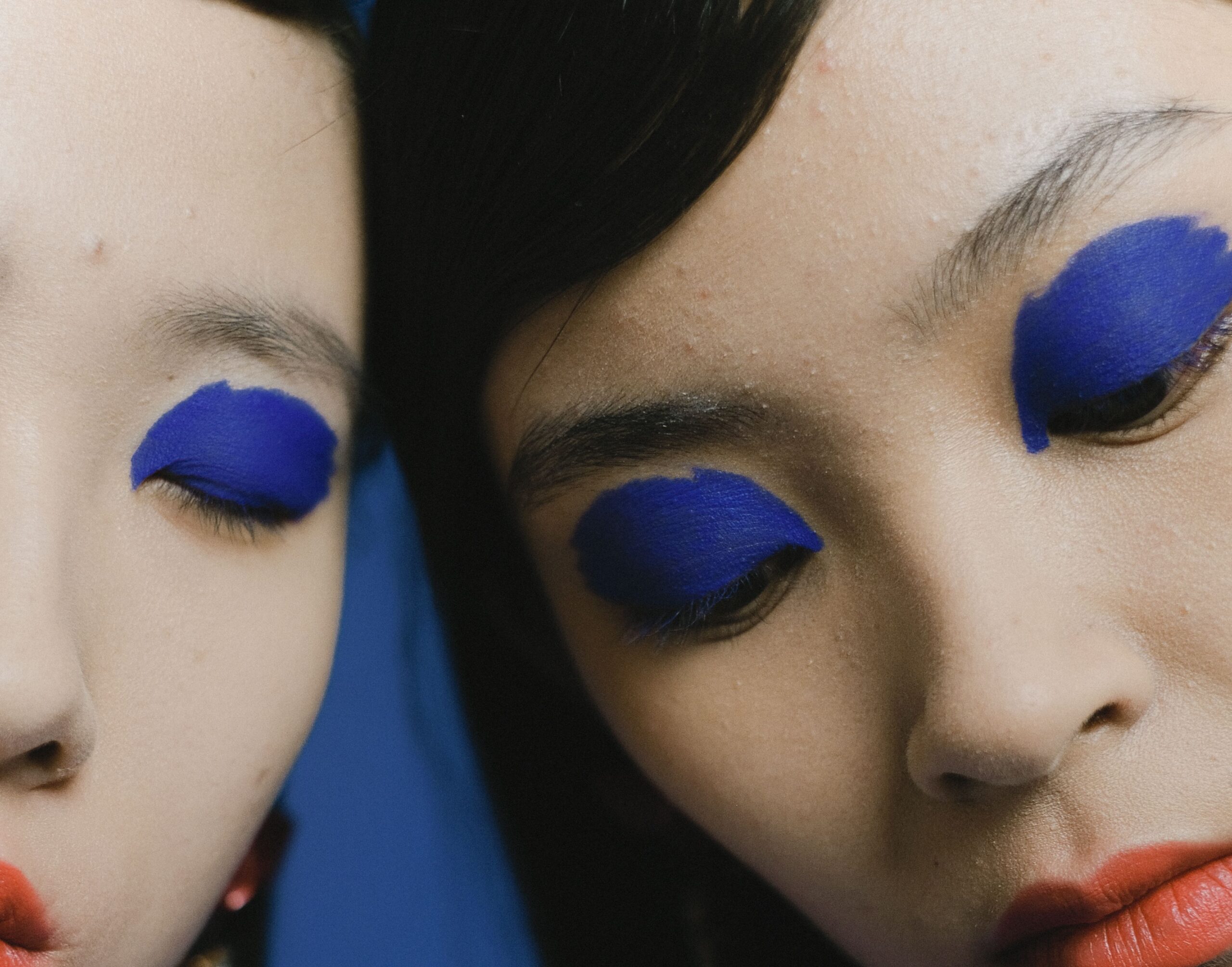 Fashion Week de Paris : 7 tendances beauté vues sur les podiums que l’on peut vraiment porter